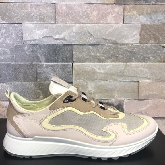 ECCO Men's ST.1 Sneaker - Picture 10 of 11